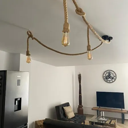 아파트 Loft In Durres Mit Meerblick *