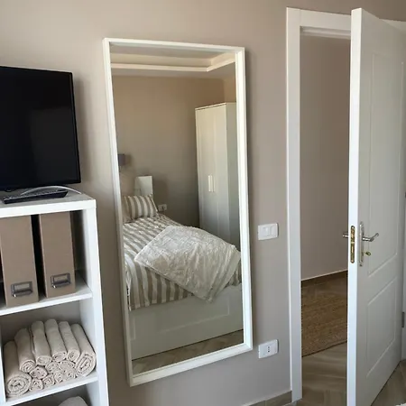 아파트 Loft In Durres Mit Meerblick *
