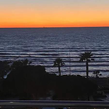 Loft In Durres Mit Meerblick 골렘